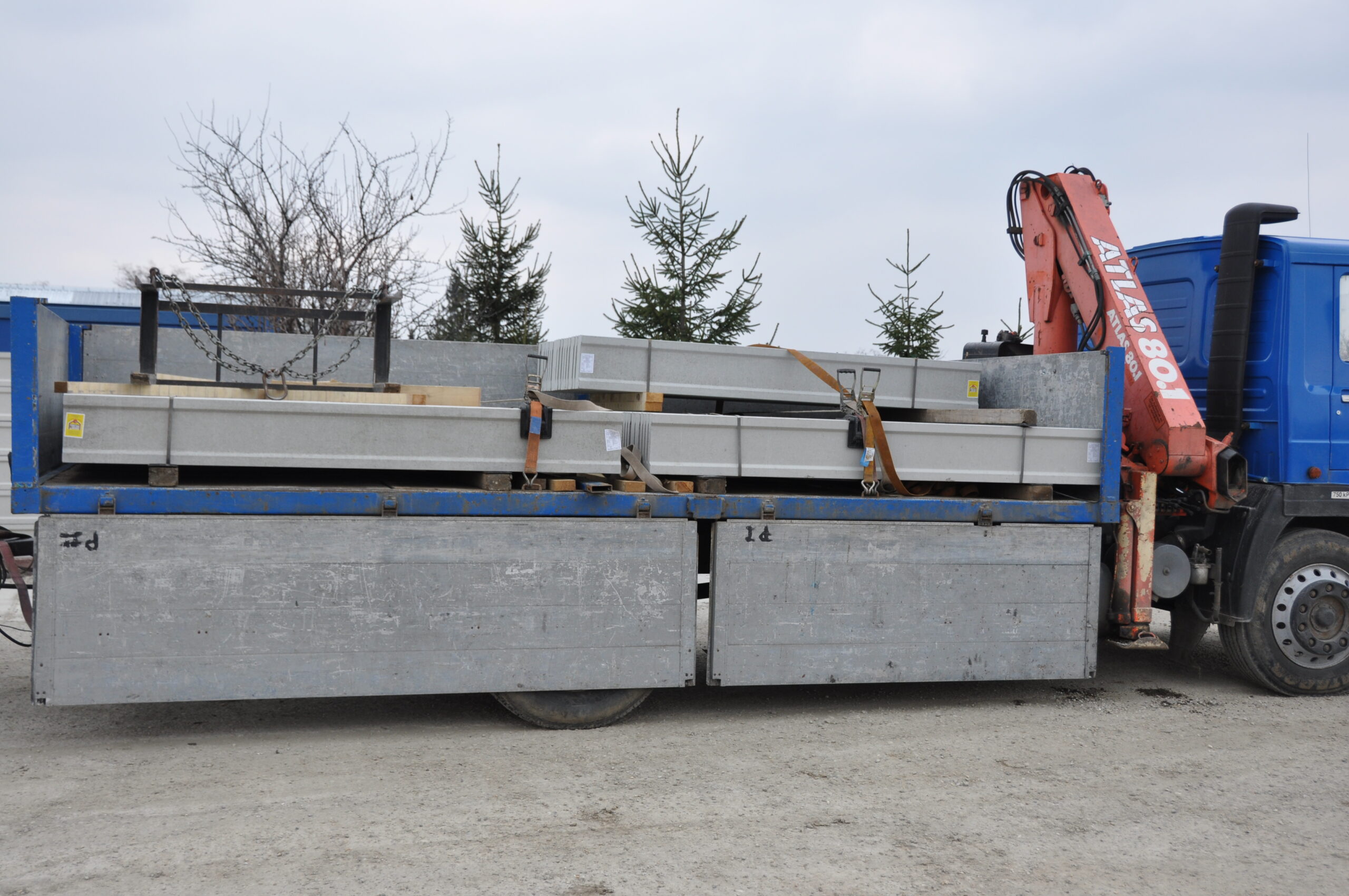 Jednoúrovňová galéria 519