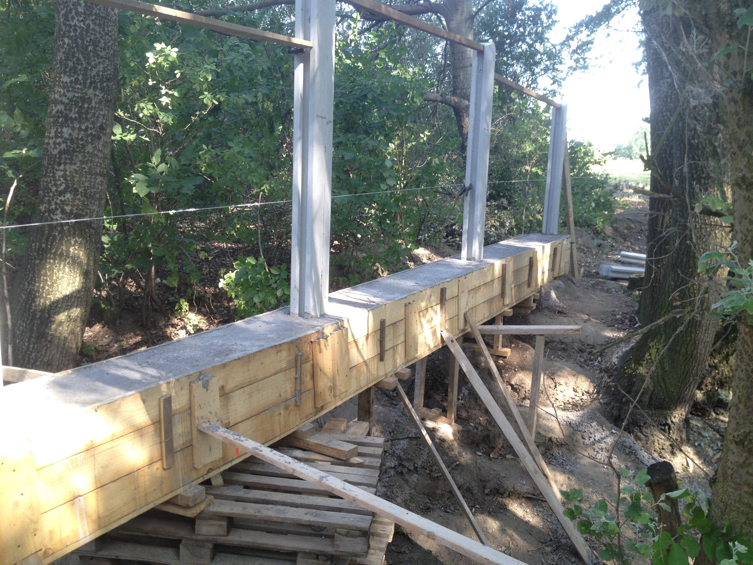 Jednoúrovňová galéria 435