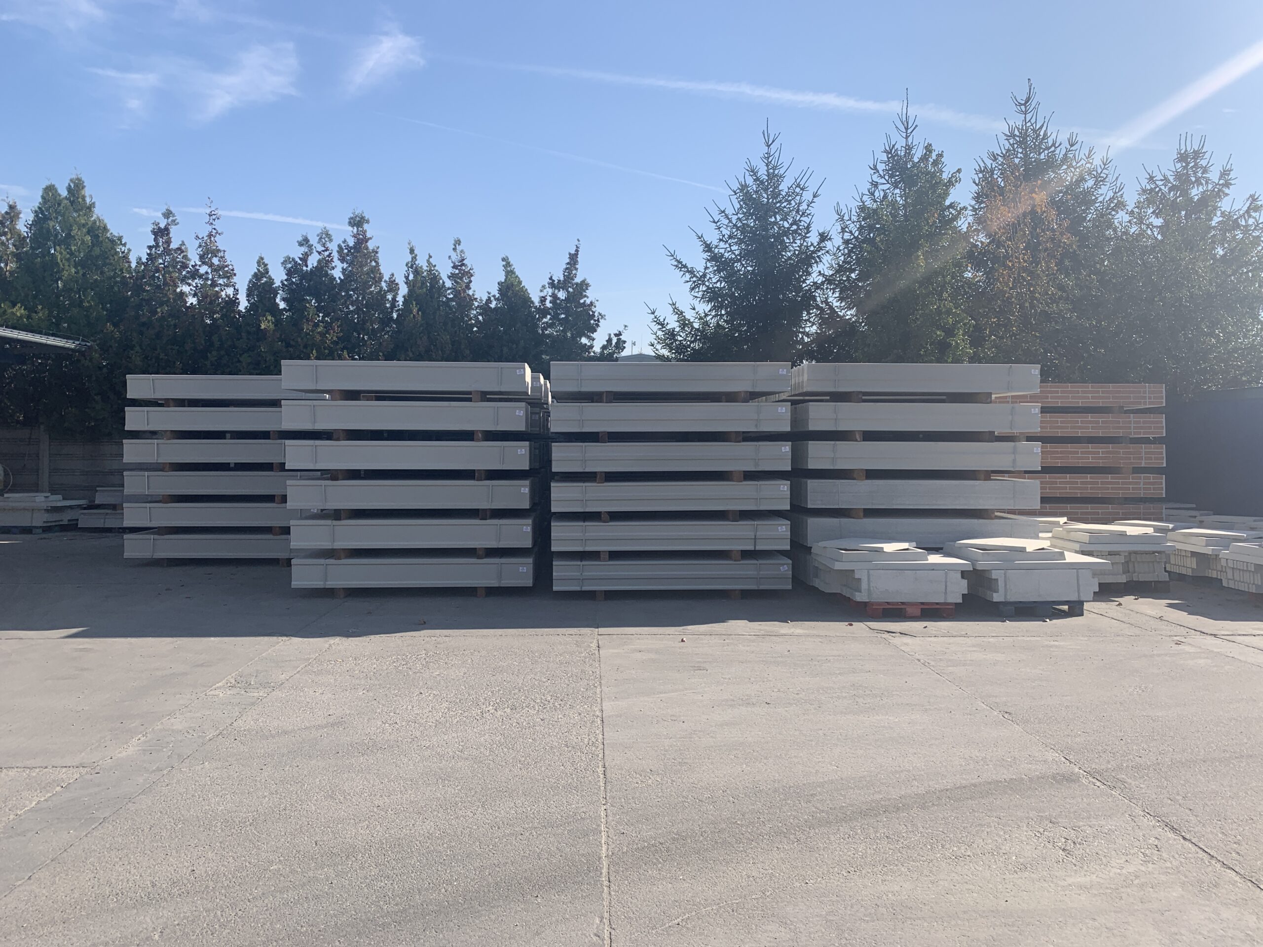 Jednoúrovňová galéria 419