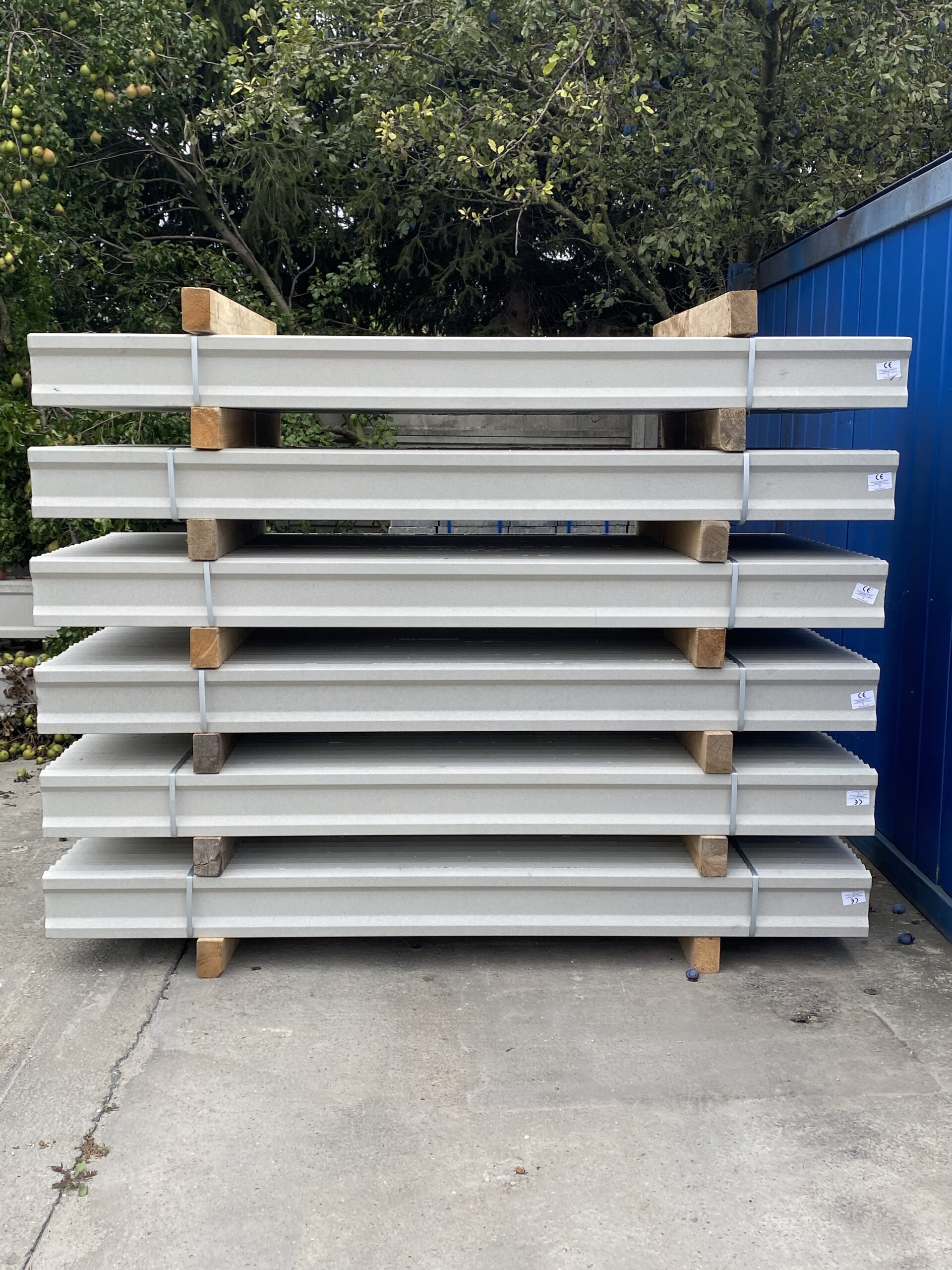 Jednoúrovňová galéria 369