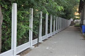 Moderné betónové ploty Lukabeton vhodné do každého exteriéru.